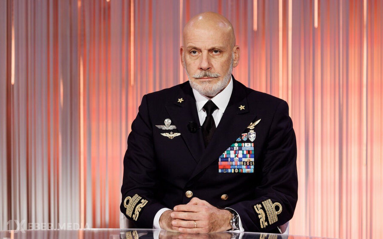 "Rusiya SSRİ-ni bərpa etmək niyyətindədir" - Admiral