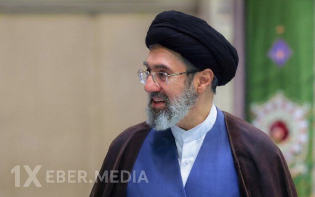 "İran nüvə proqramını milli sərvəti hesab edir" - Xamenei