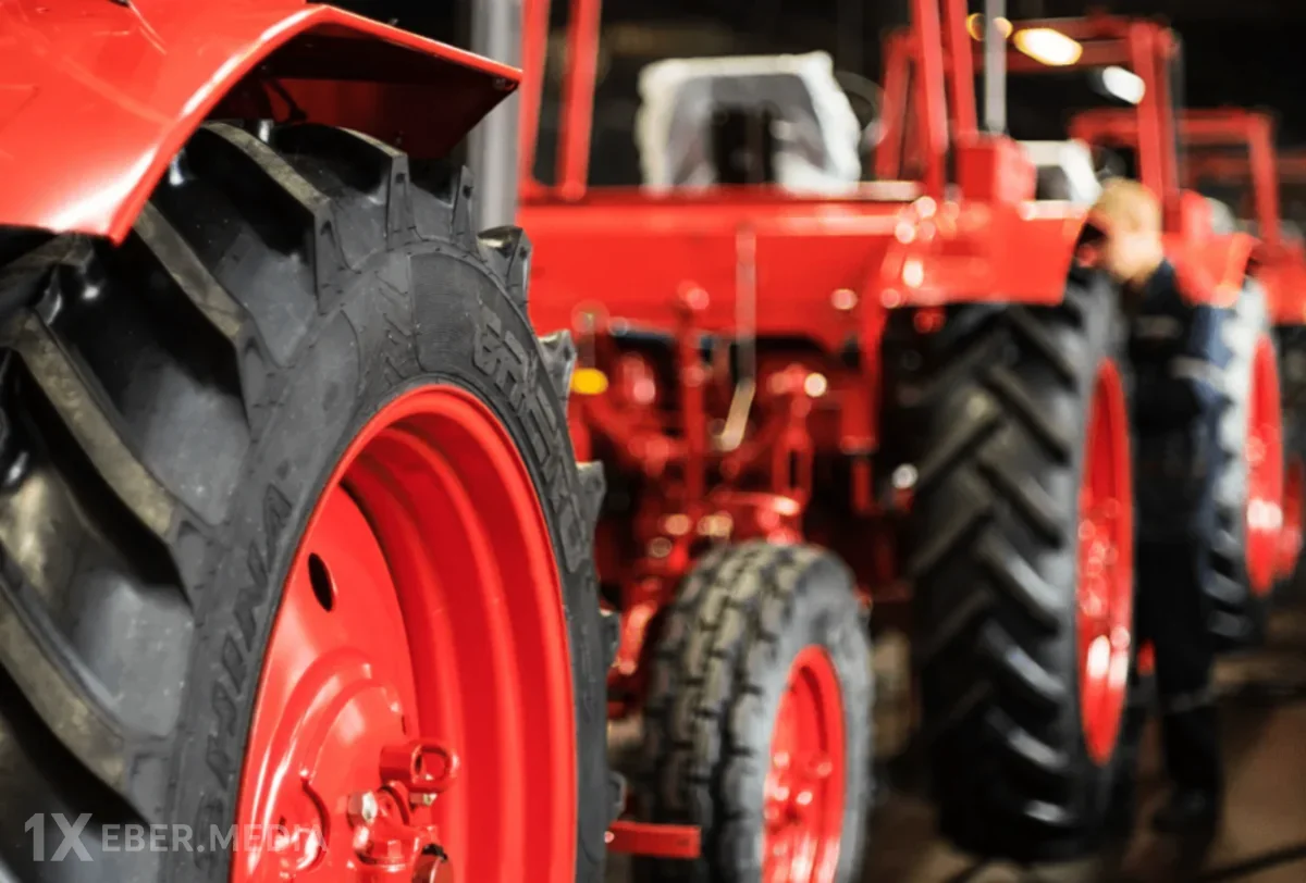 Ağdamda gənc oğlan traktorun aqreqatının altında qalaraq ölüb