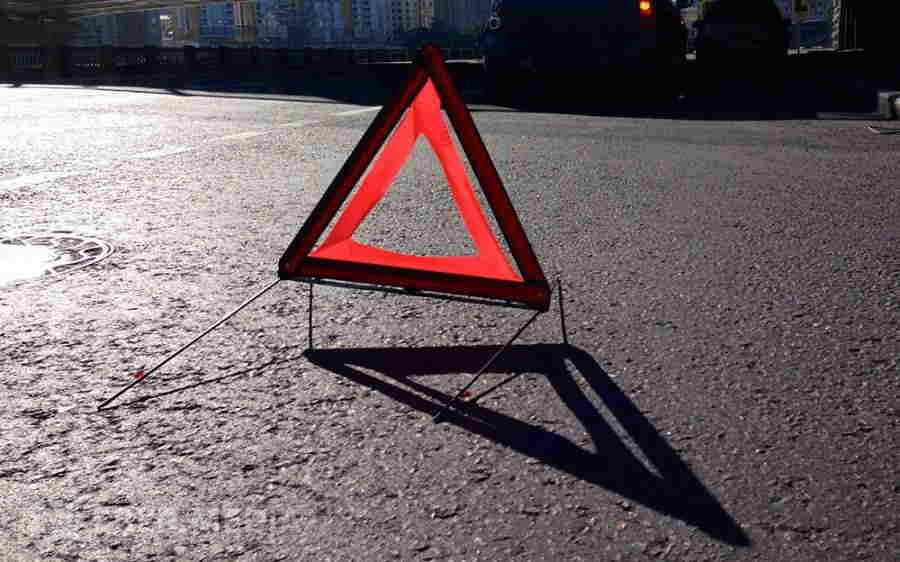 Gəncədə "Changan" yük maşını ilə toqquşdu