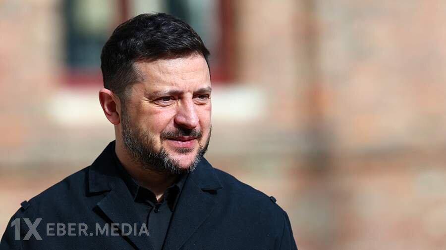 Zelenski yenidən Ukraynanın Aİ-yə daxil olması üçün konkret bir tarix tələb etdi