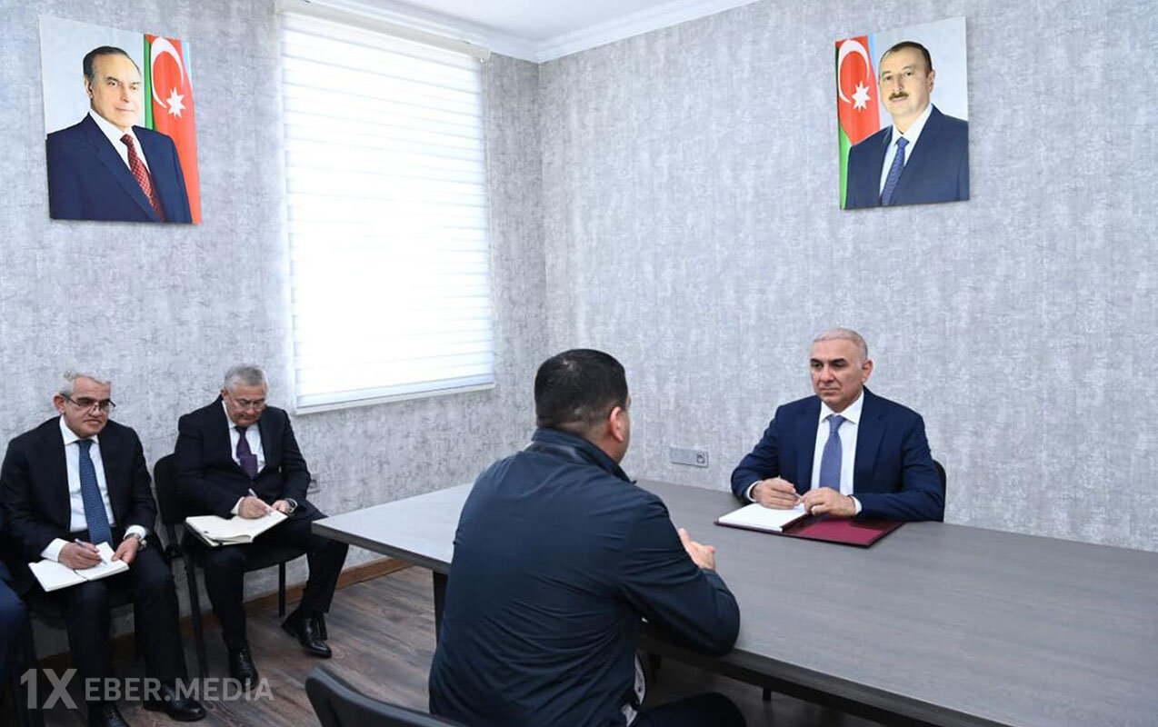 Vüqar Əhmədov Şuşada vətəndaşları qəbul etdi