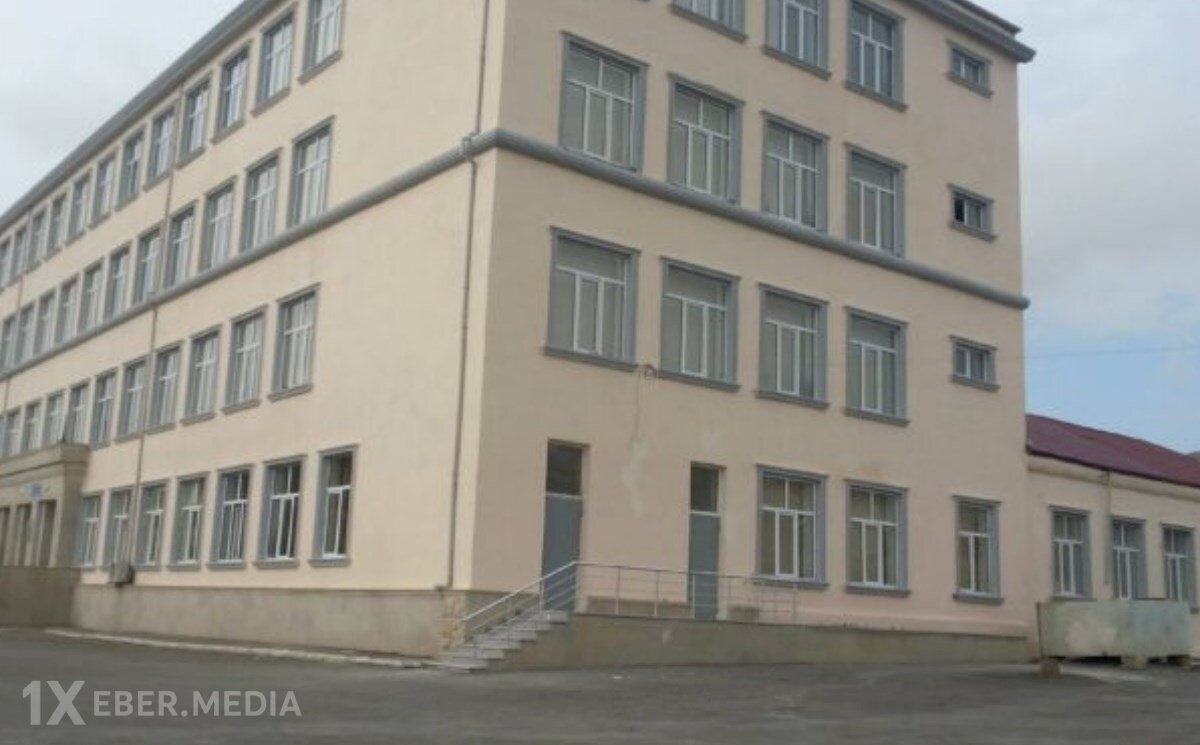 Lökbatandakı 233 nömrəli məktəblə bağlı sensasiya: Direktor bütün pəncərələri dəmir setkalarla niyə bağlayır?