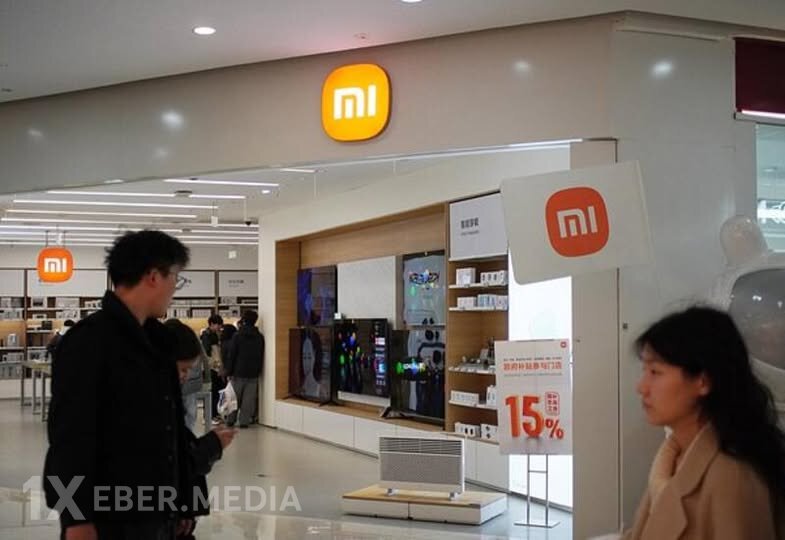 Xiaomi korporasiyası istifadəçiləri Redmi seriyalı smartfonların qiymətlərinin artacağı barədə xəbərdar edib