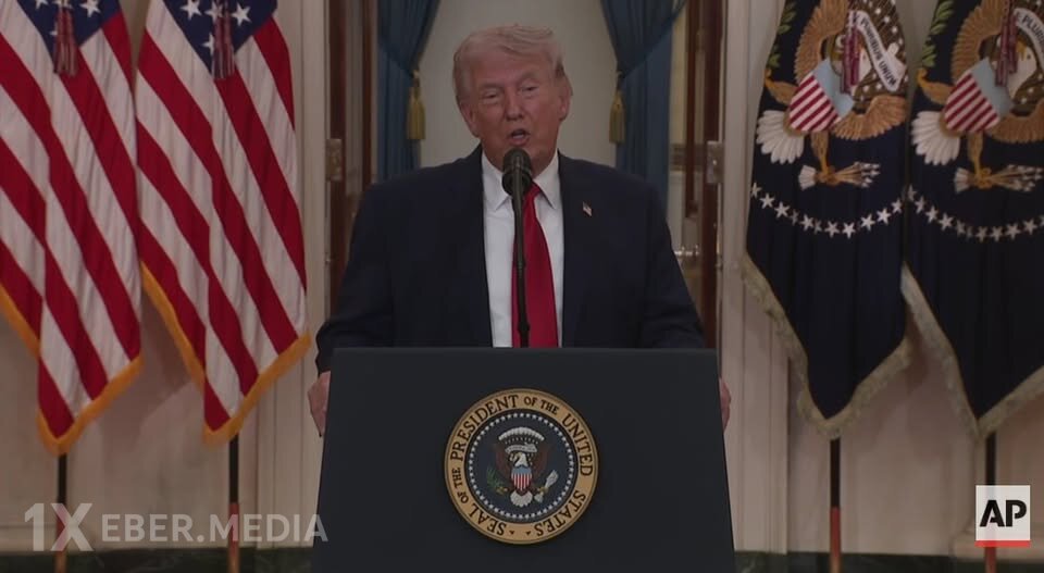 Tramp İranın zənginləşdirilmiş uranının onu narahat etmədiyini bildirib