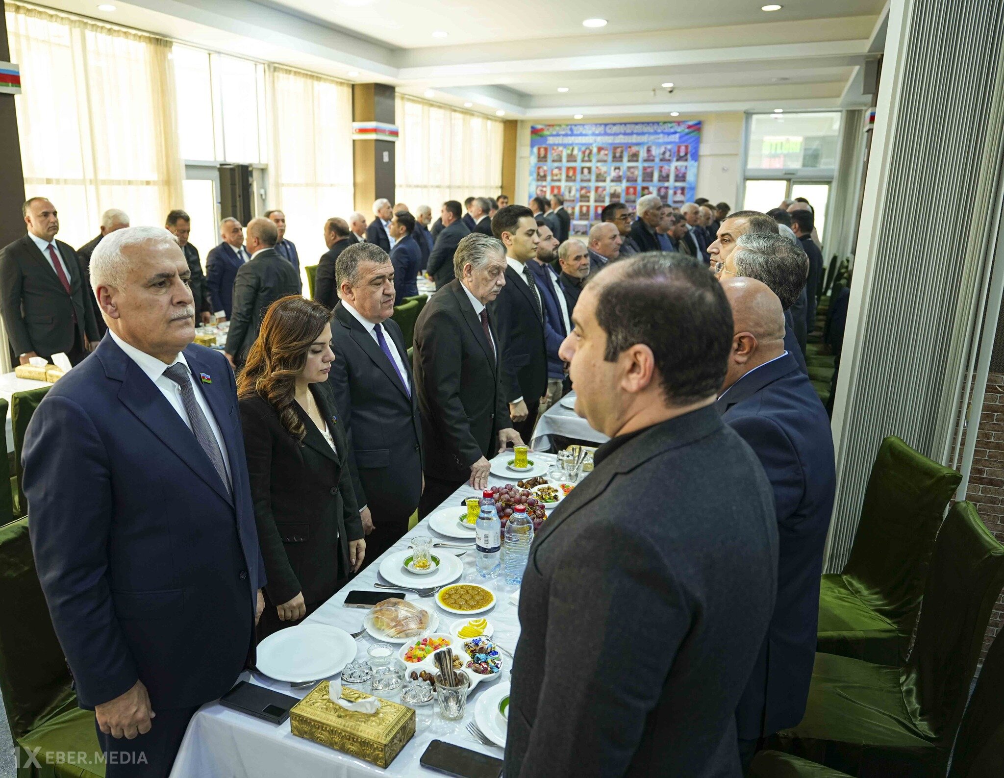 Xətai rayonunda Aprel şəhidlərin xatirəsinə ehsan süfrəsi təşkil edilib