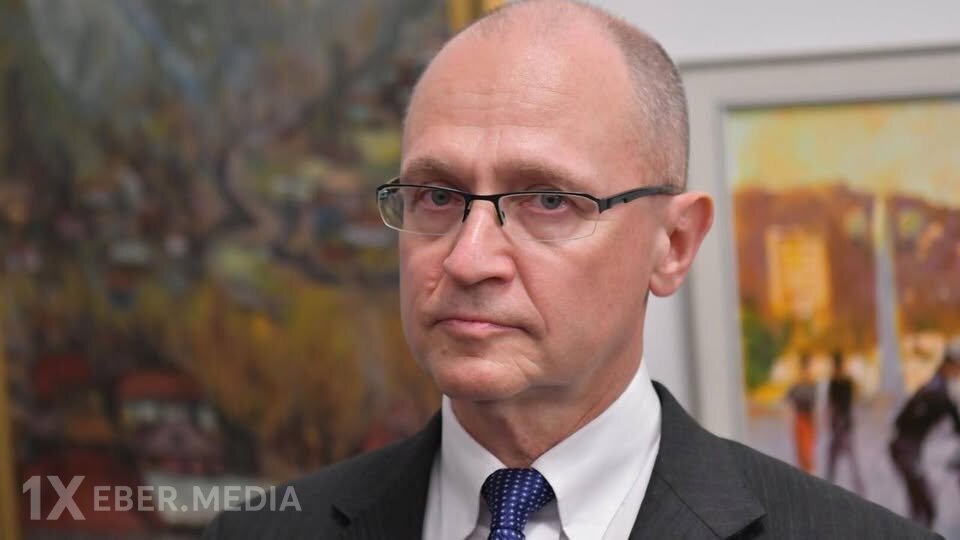 Kiriyenko Ermənistan hakimiyyətinin nümayəndələrini görmək istəmir