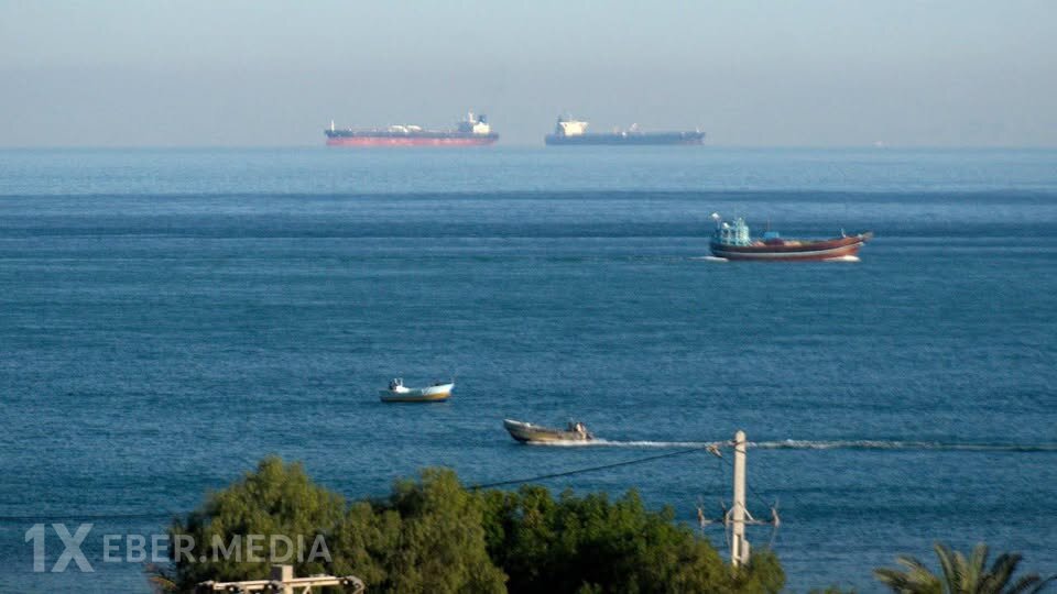 İran Trampın Hörmüz boğazı ilə bağlı ultimatumuna əməl etməyəcək