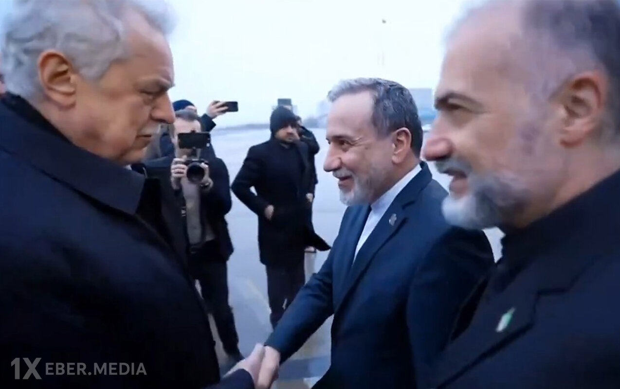 Əraqçi Sankt-Peterburqdadır - Putinlə görüşəcək - Video