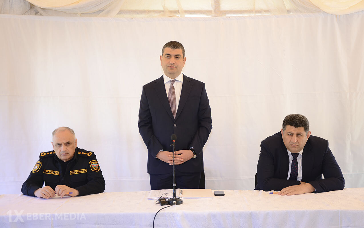 Kürdəmirin başçısı Quşlar kənd sakinləri ilə görüşdü