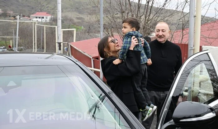 Prezident Ayazın ailəsinə “KamAZ” hədiyyə etdi