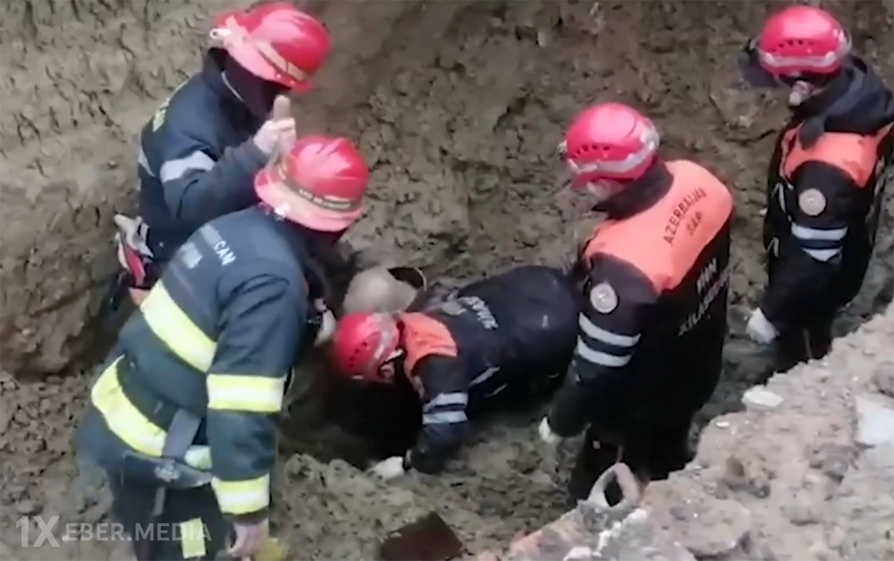 FHN 48 nəfəri xilas edib - Video