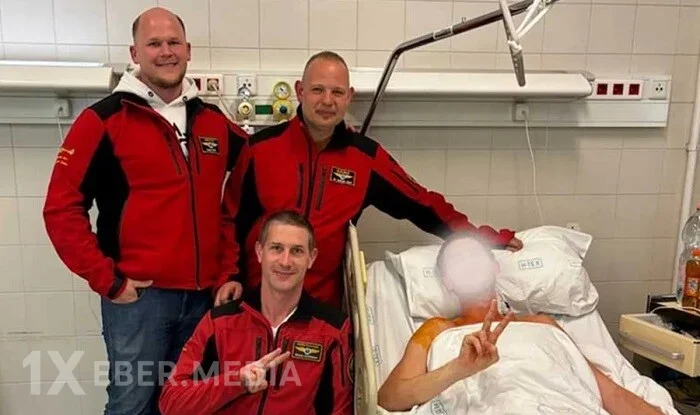 Macarıstanda cərrah küçənin ortasında ürək əməliyyatı etdi