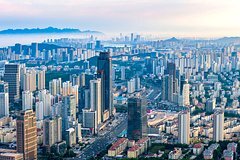 Rus qadın Çindəki bir şəhəri "vizasız Avropanın bir parçası" adlandırıb