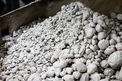 Yalnız Rusiyada mövcud olan xammalların adları açıqlanıb