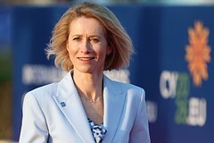 Kaja Kallasın "Yumurta"sı Polşa xarici işlər nazirini heyrətləndirdi