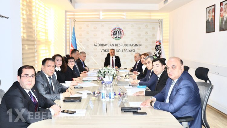 Kollegiya iki vəkili cəzalandırdı