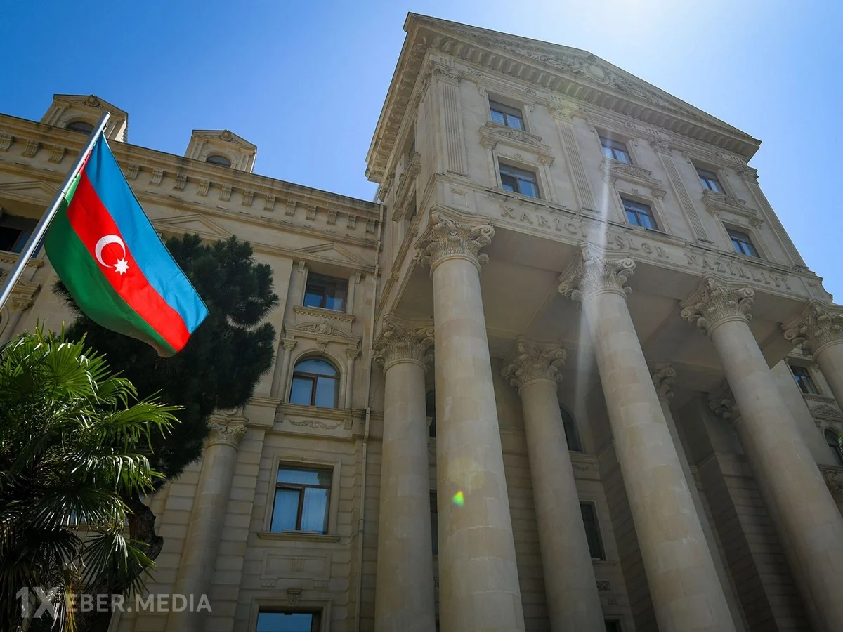 Azərbaycan XİN Türkiyədə məktəblərə silahlı hücumla bağlı başsağlığı verib