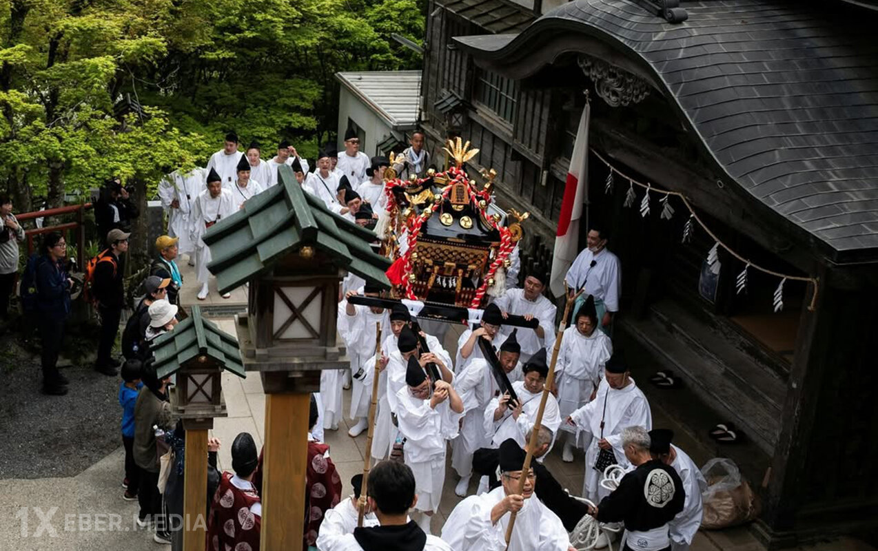 330 pilləkən sonra yazdır... - Fotolar