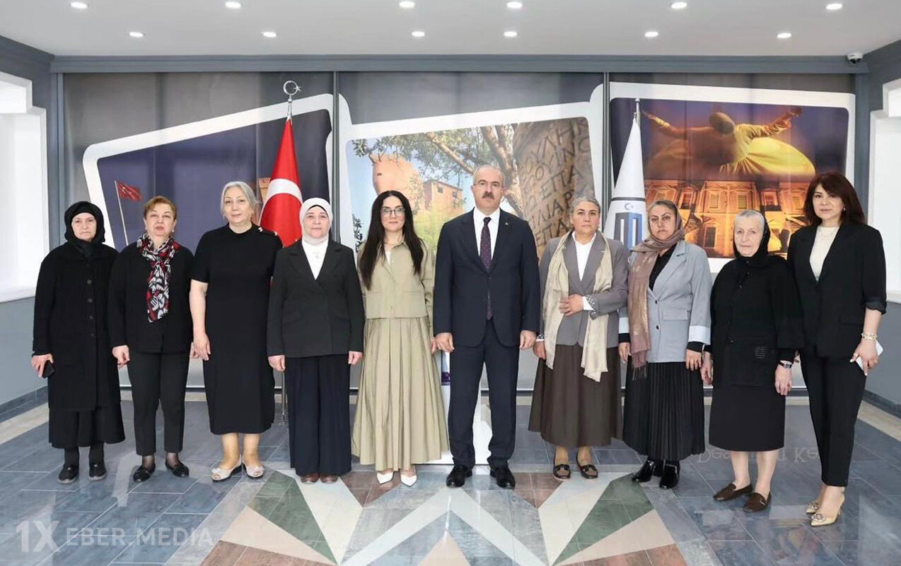 Şəhid ailələri Türkiyənin Çanaqqala şəhərini ziyarət etdilər - Fotolar