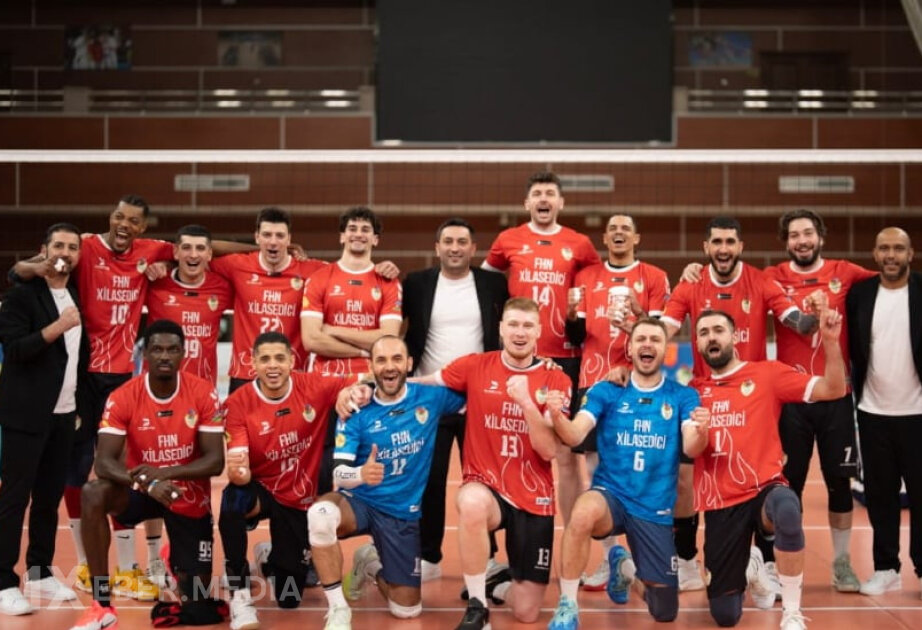 Azərbaycan çempionu baş məşqçi və voleybolçuları ilə yeni müqavilə imzalayıb