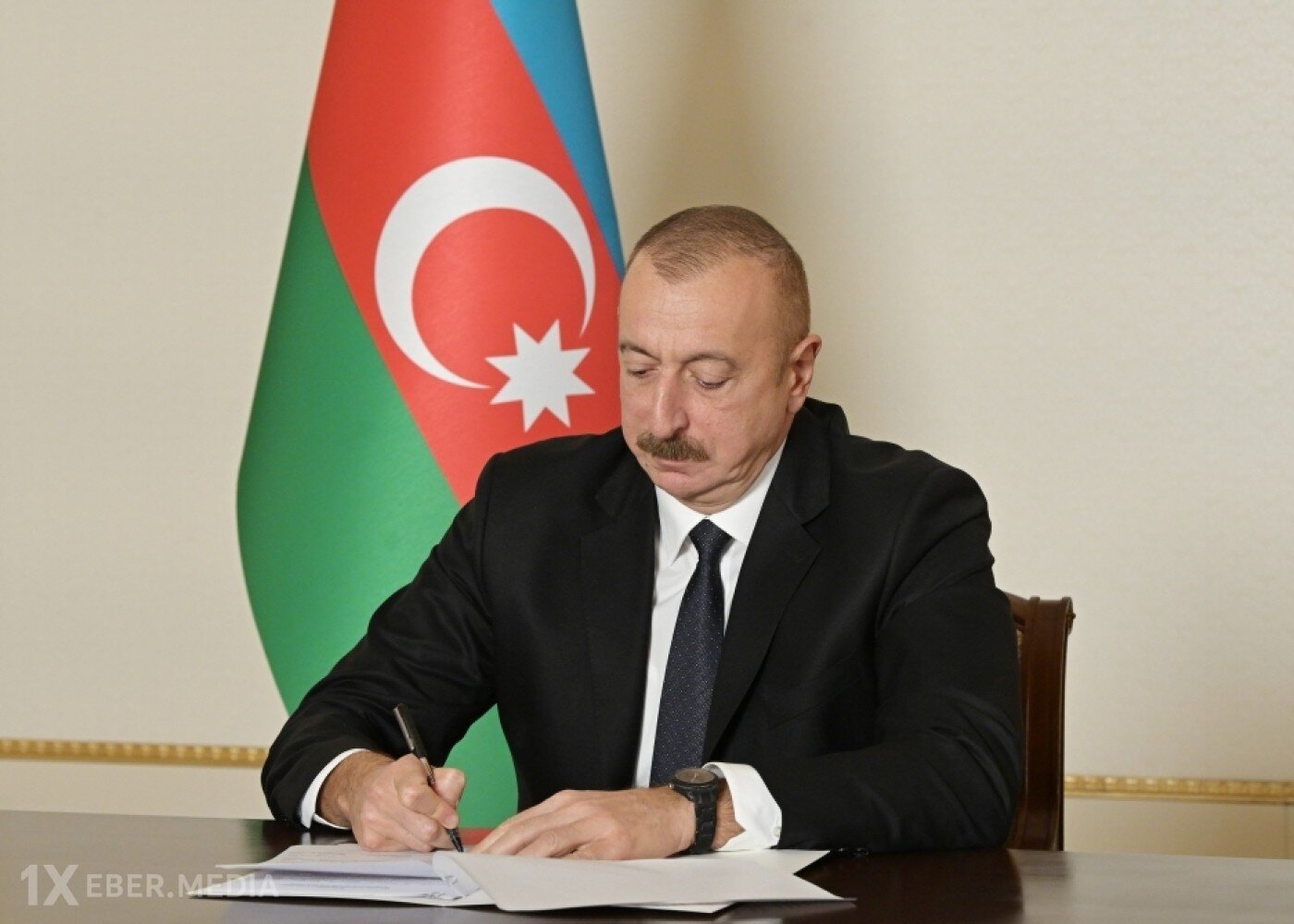 Prezident üç qurumu birləşdirdi - FƏRMAN