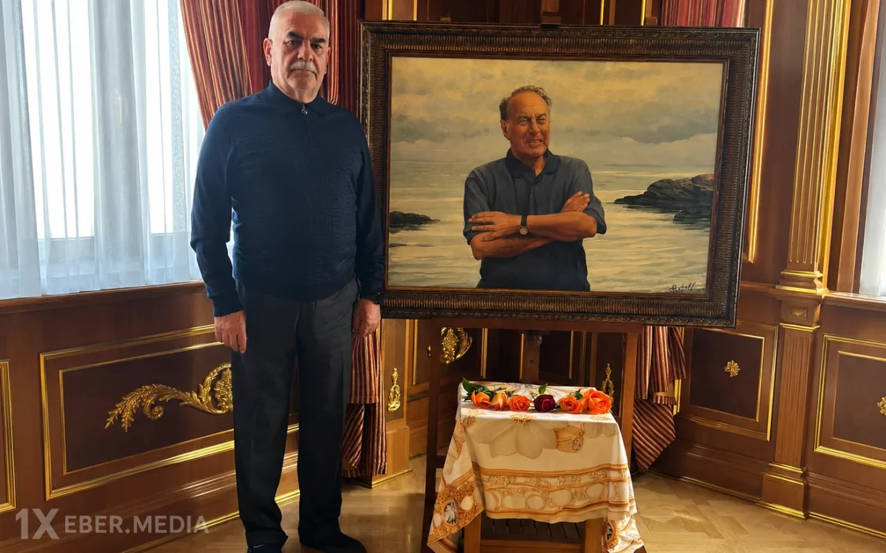 Vasif Talıbov Ulu Öndəri belə yad etdi