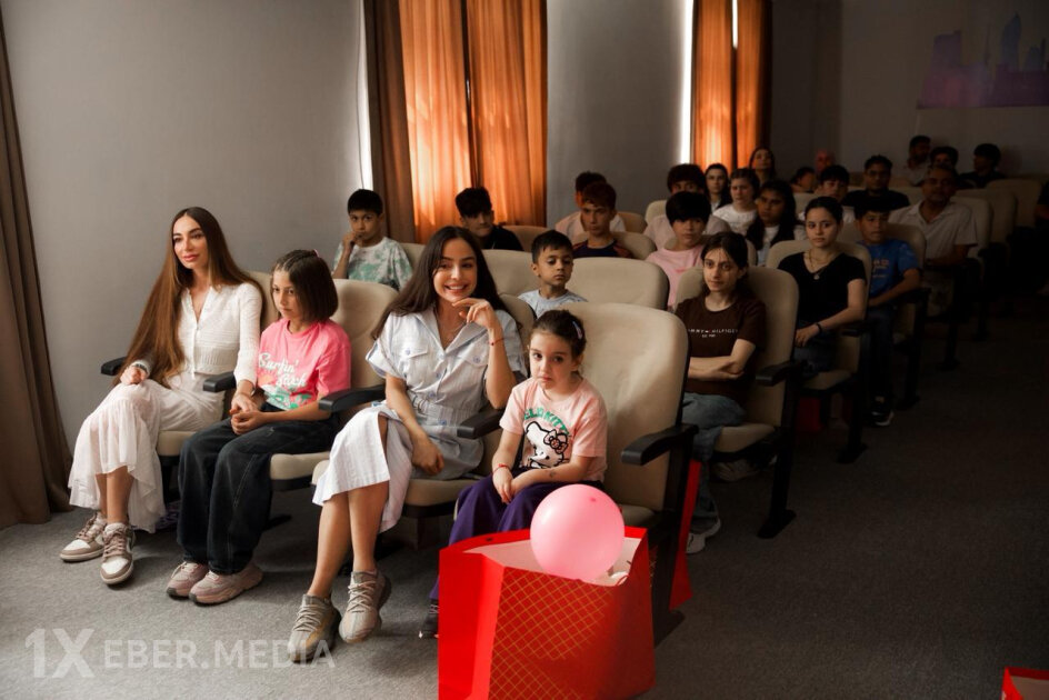 Prezidentin qızları bayramı onlarla keçirdi