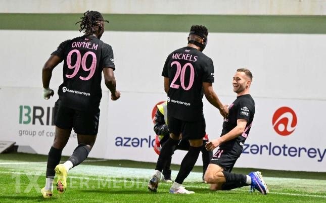 18 ildə ilk dəfə - Yeni çempion