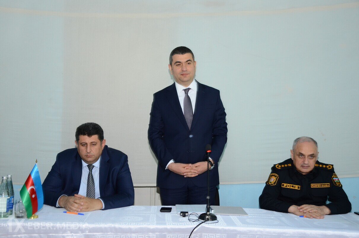 Elşən Həsənli İsmayıllı kənd sakinləri ilə görüşdü