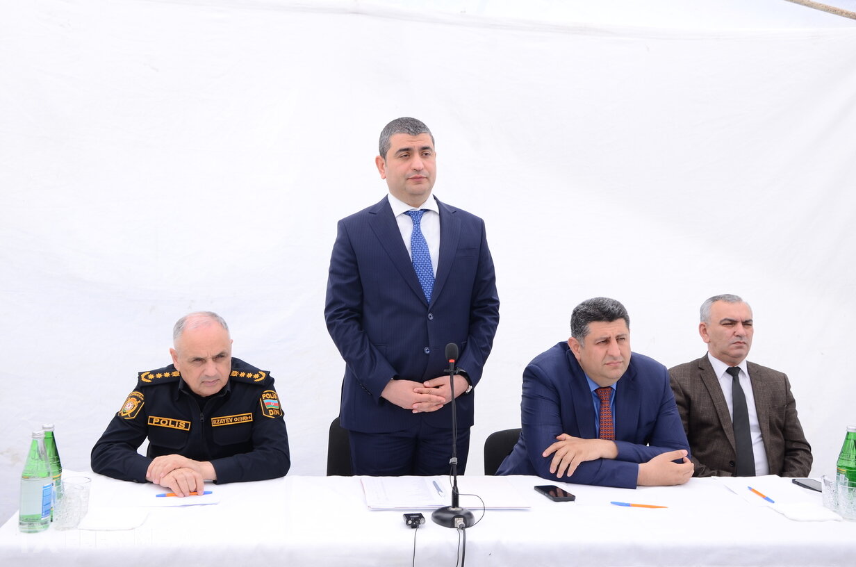 Elşən Həsənli Çöl Qubalı kənd sakinləri ilə görüşdü
