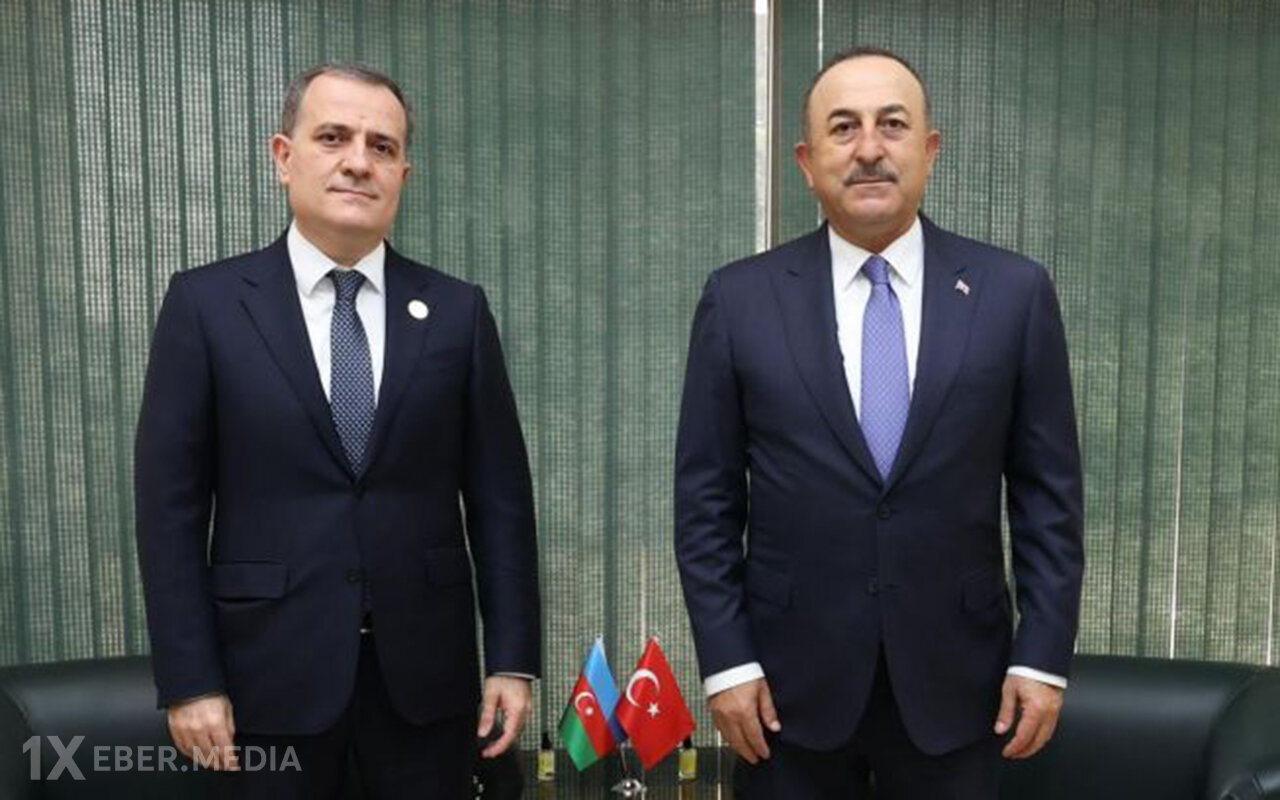 Bayramov Çavuşoğluya qardaşının güllələnməsi ilə bağlı zəng etdi