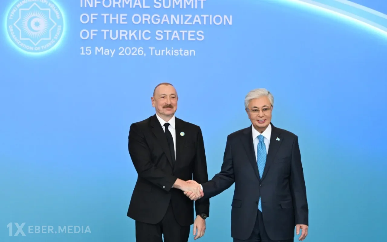 İlham Əliyev TDT-nin qeyri-rəsmi Zirvə görüşündə iştirak edir