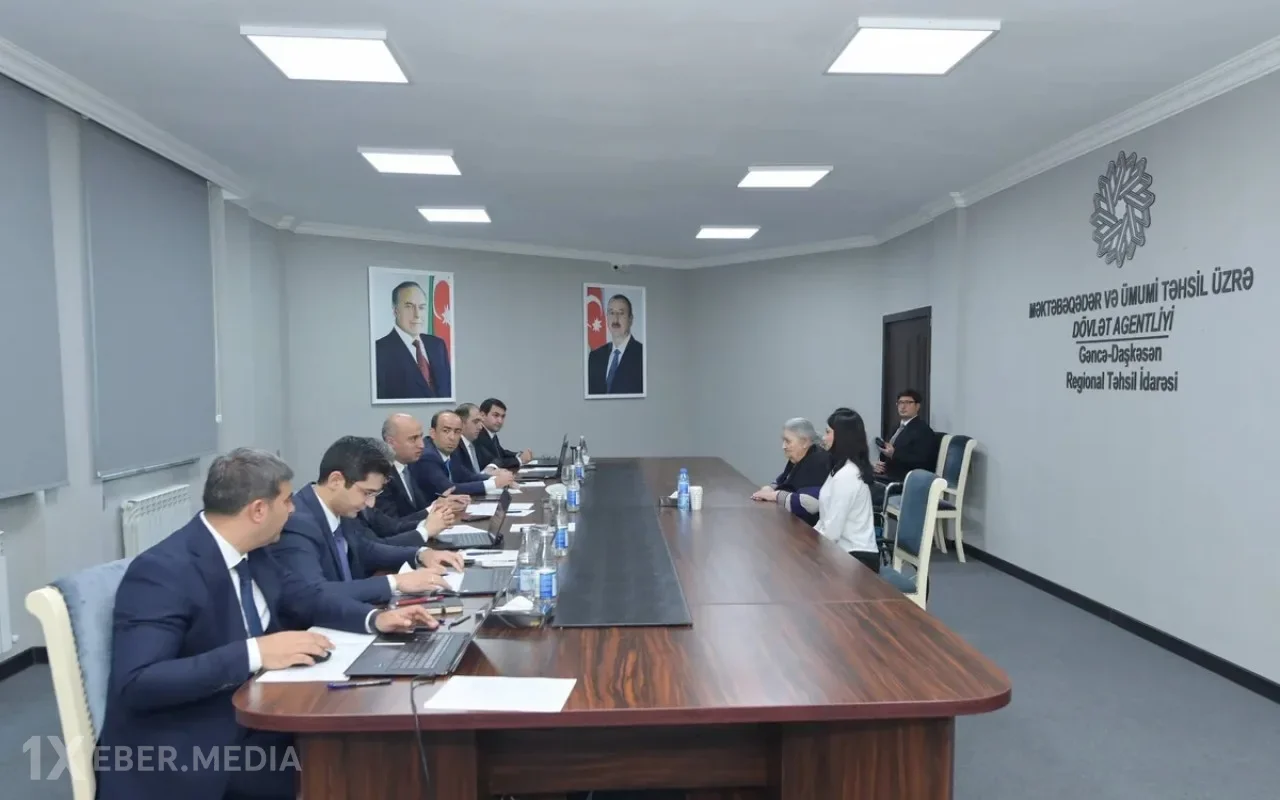 Emin Əmrullayev Gəncədə vətəndaşları qəbul etdi