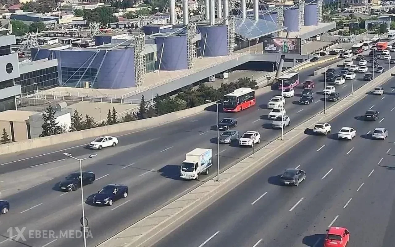 Bu yollarda sıxlıq var - SİYAHI