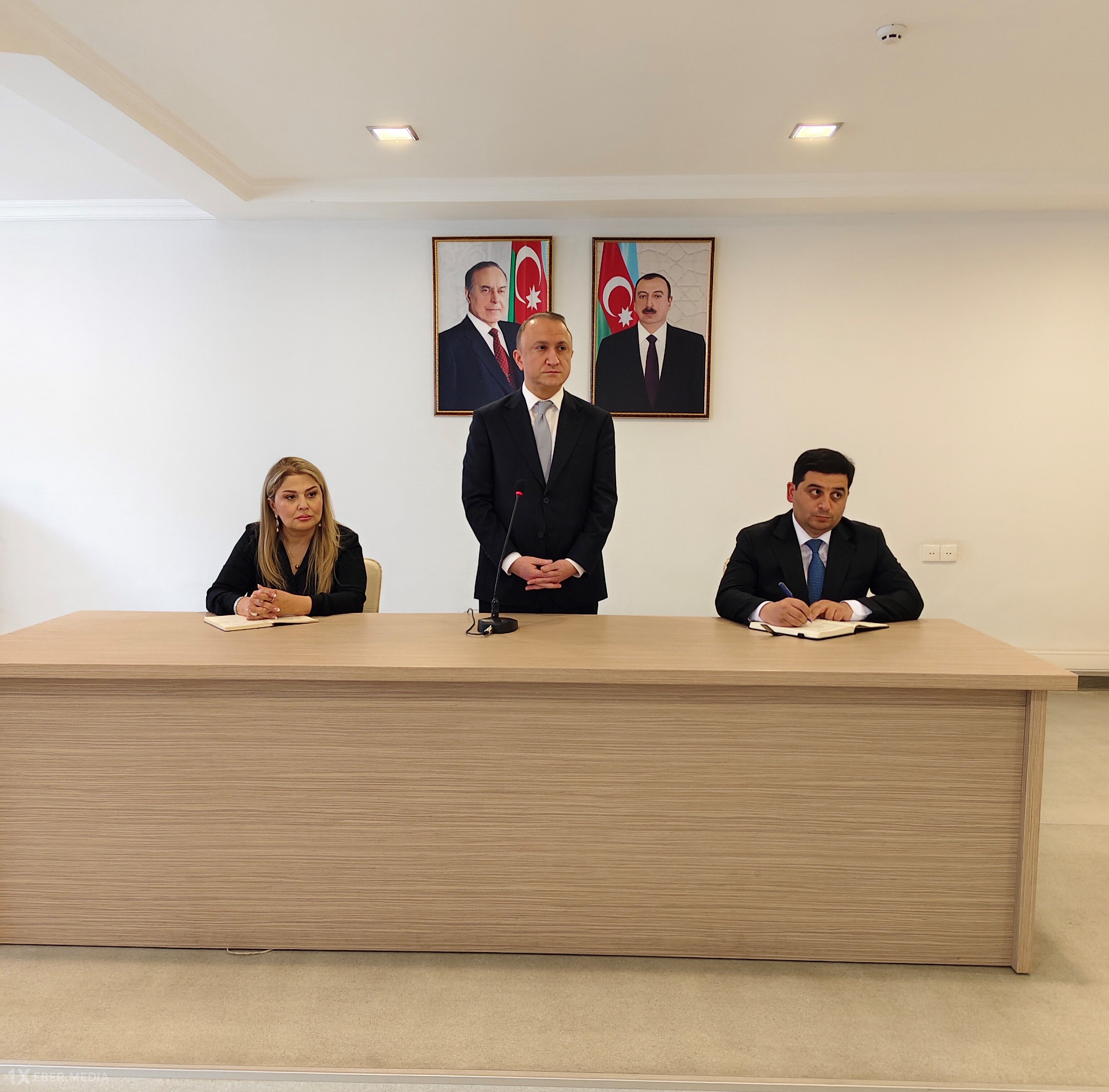 Elgin Həbibullayev sakinlərlə səyyar görüş keçirib