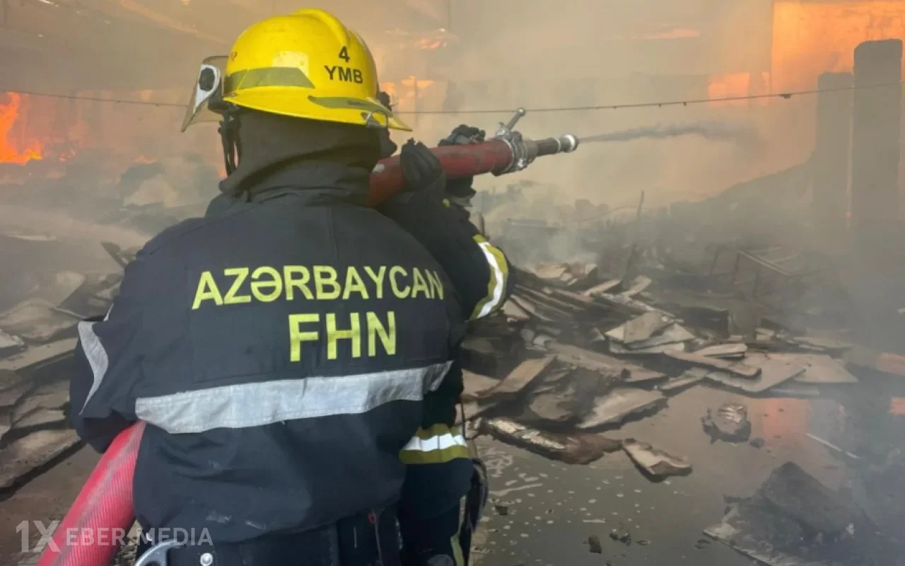 Neft Emalı Zavodundakı yanğın söndürüldü - YENİLƏNİB