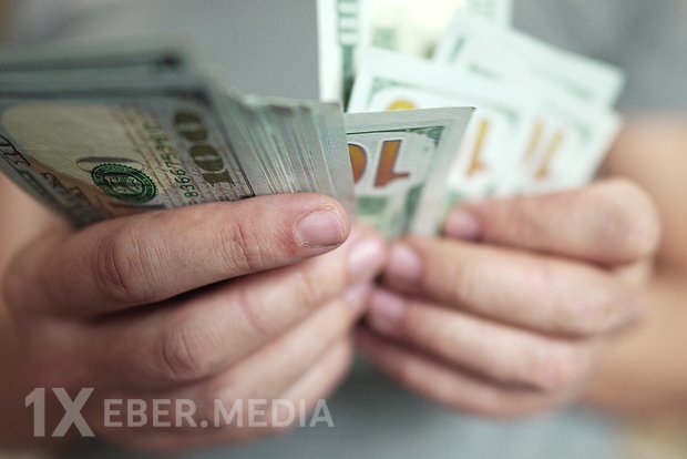 Rusiyada xarici valyutaya tələbat artıb