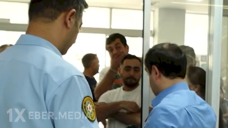 Kliniki Tibbi Mərkəzdə insident: Uşağın müayinəsi zamanı həkimlər mübahisə etdilər