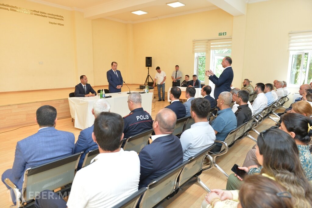 Taleh Qaraşov Viravul kənd sakinləri ilə görüşdü