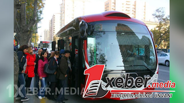 İctimai nəqliyyatda pik saatların sıxlığı...