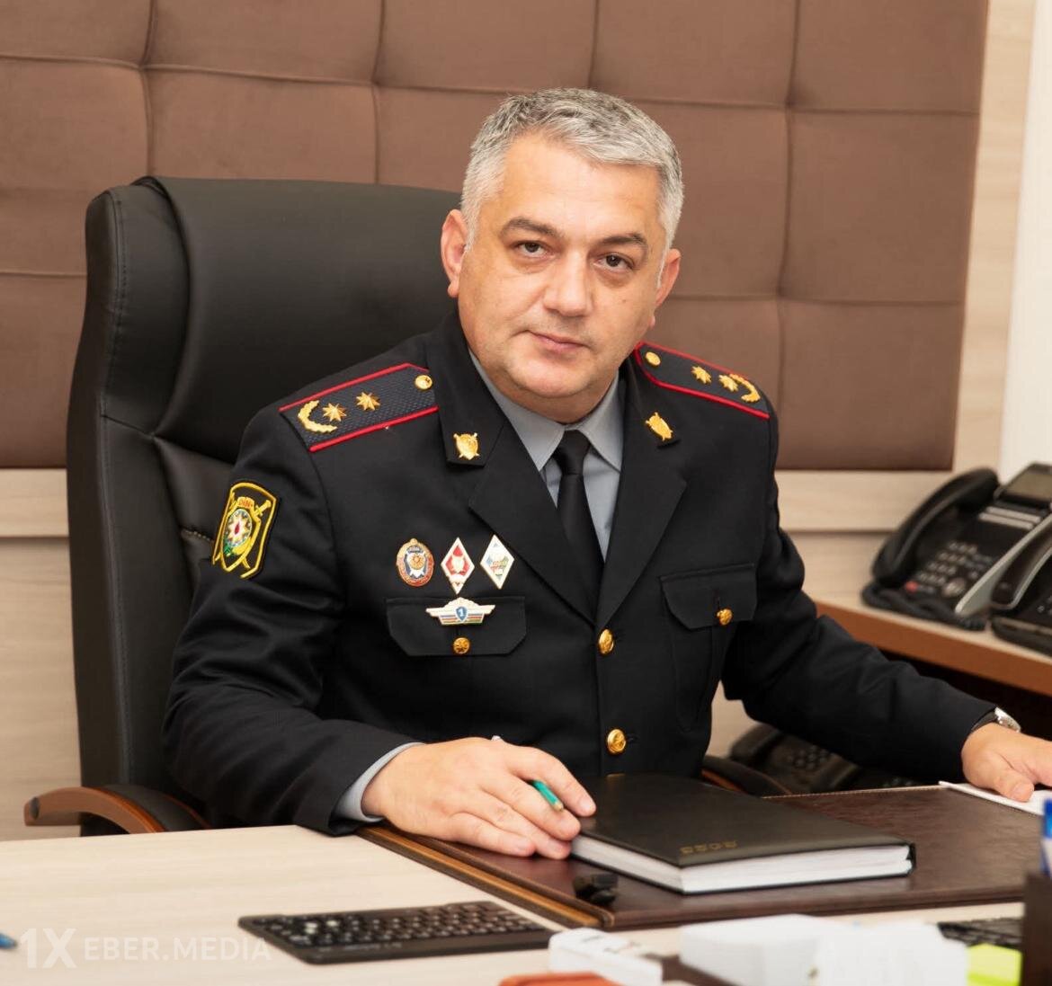 Jurnalistlərin dostu olan peşəkar rəsmi: Elşad Hacıyev 51 yaşında