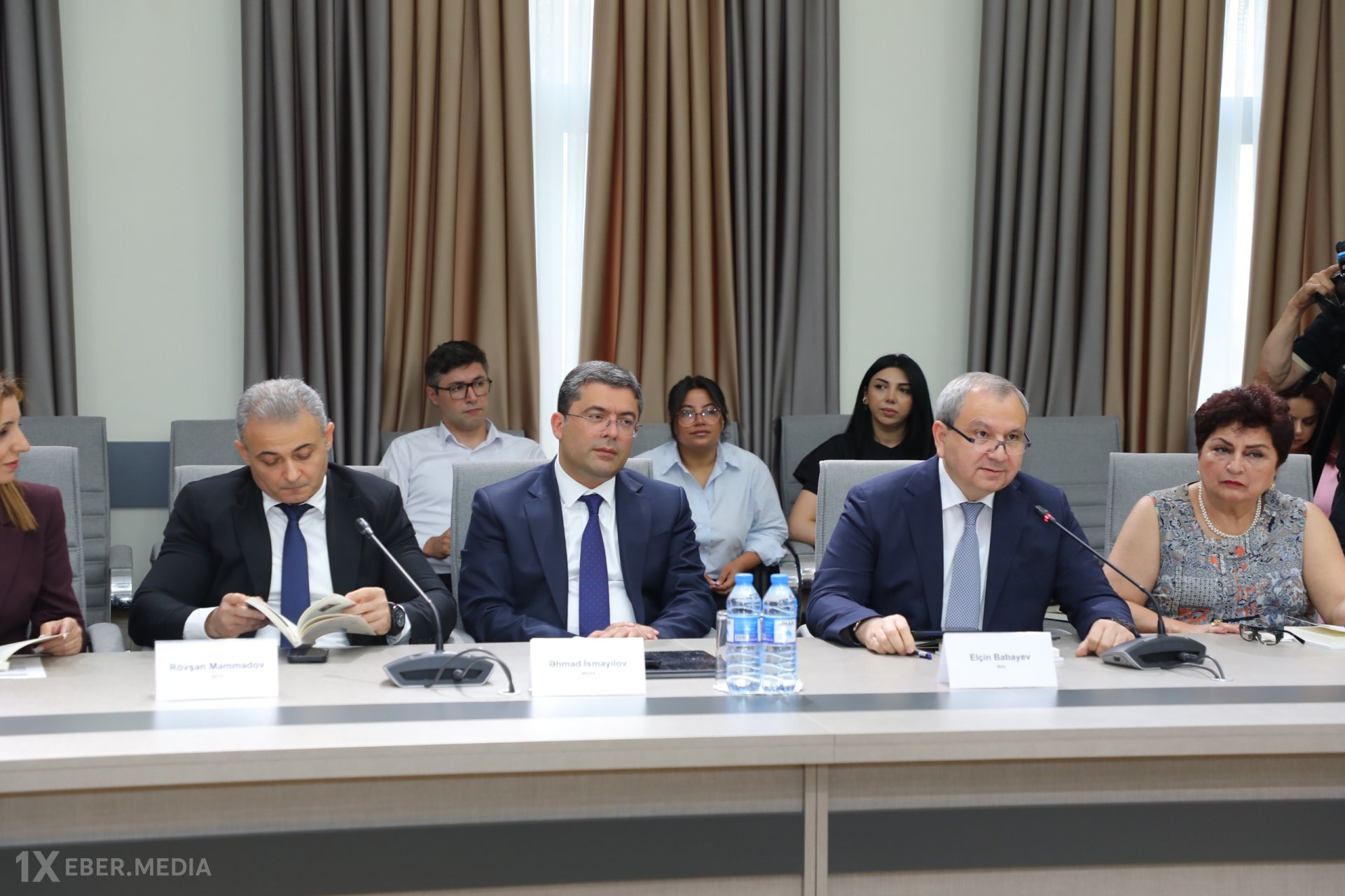 "Mediada Azərbaycan dili" mövzusunda keçirilən təlim proqramı uğurla yekunlaşıb