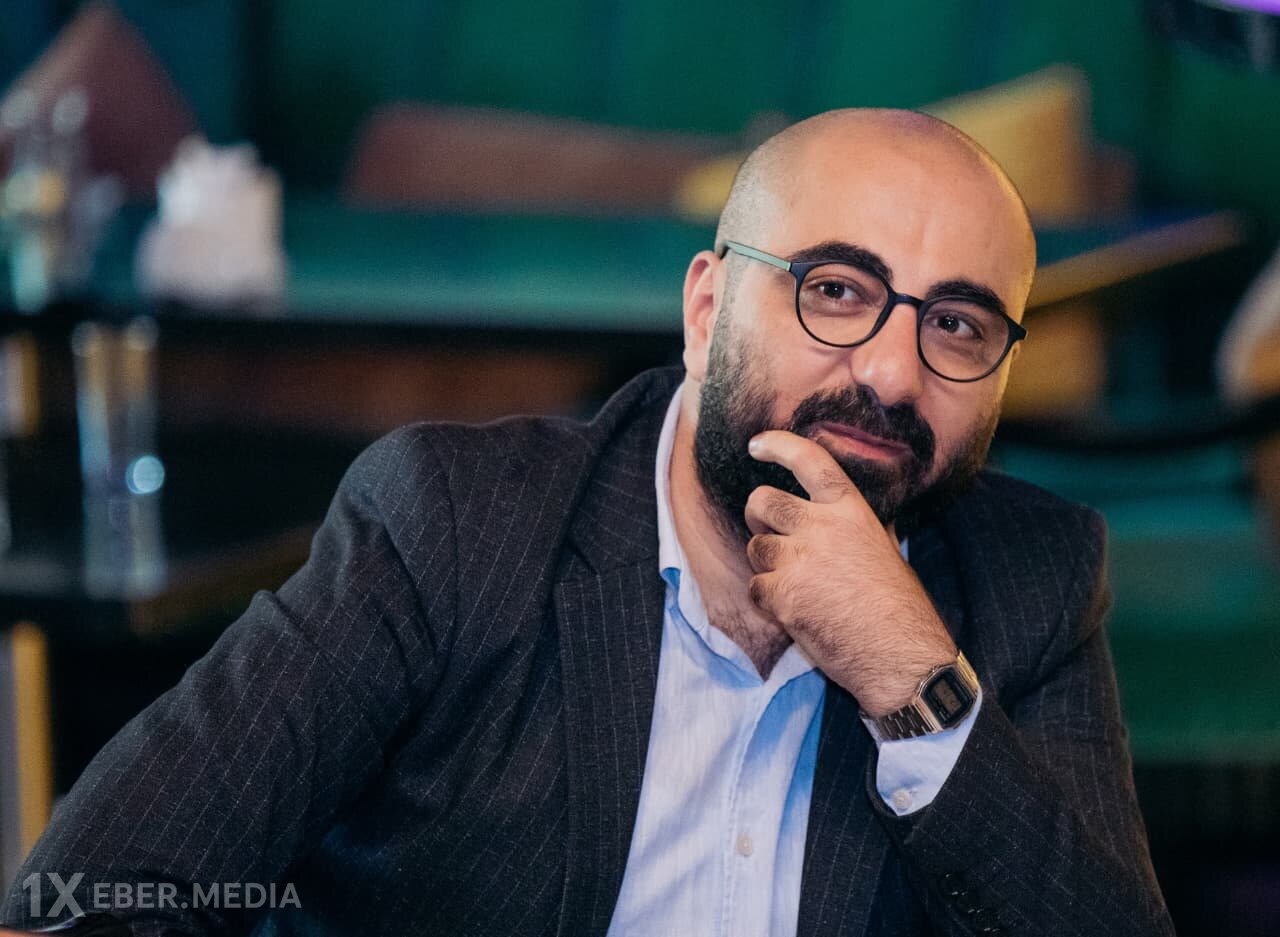 Rövşən Nəcəfov: “Psixoloqa müraciət etməkdən utanmaq sadə problemi ağır pozuntuya çevirir”