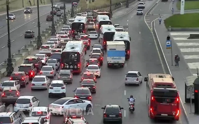 Bu yollarda sıxlıq var