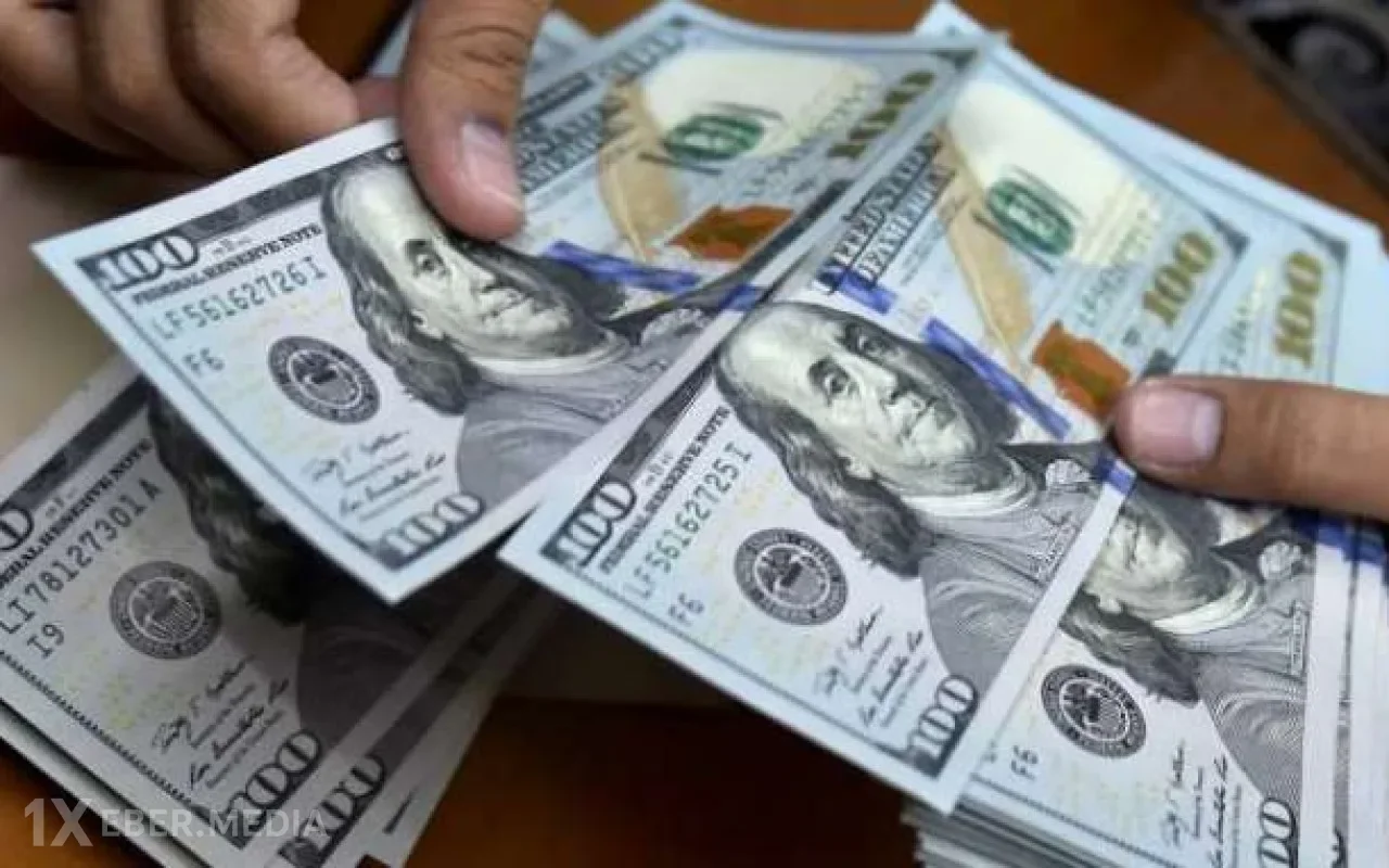 Mərkəzi Bank dollarının məzənnəsini açıqladı