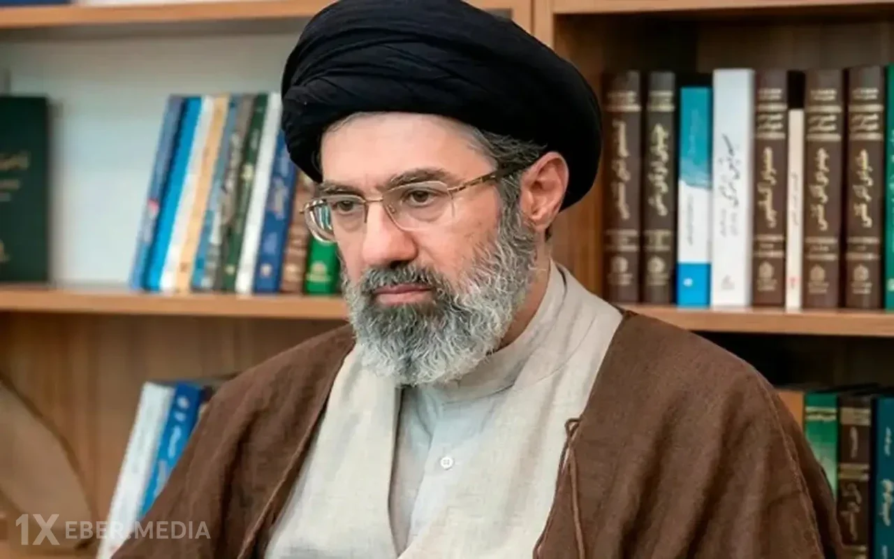 İranın Ali Lideri müsəlman ölkələrini birliyə çağırdı