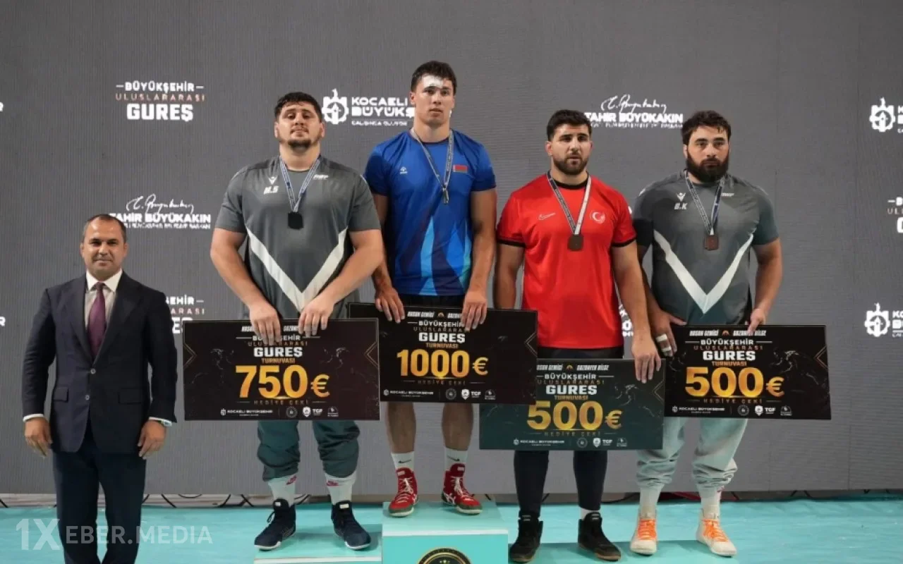 Azərbaycan güləşçiləri 4 medal qazandılar