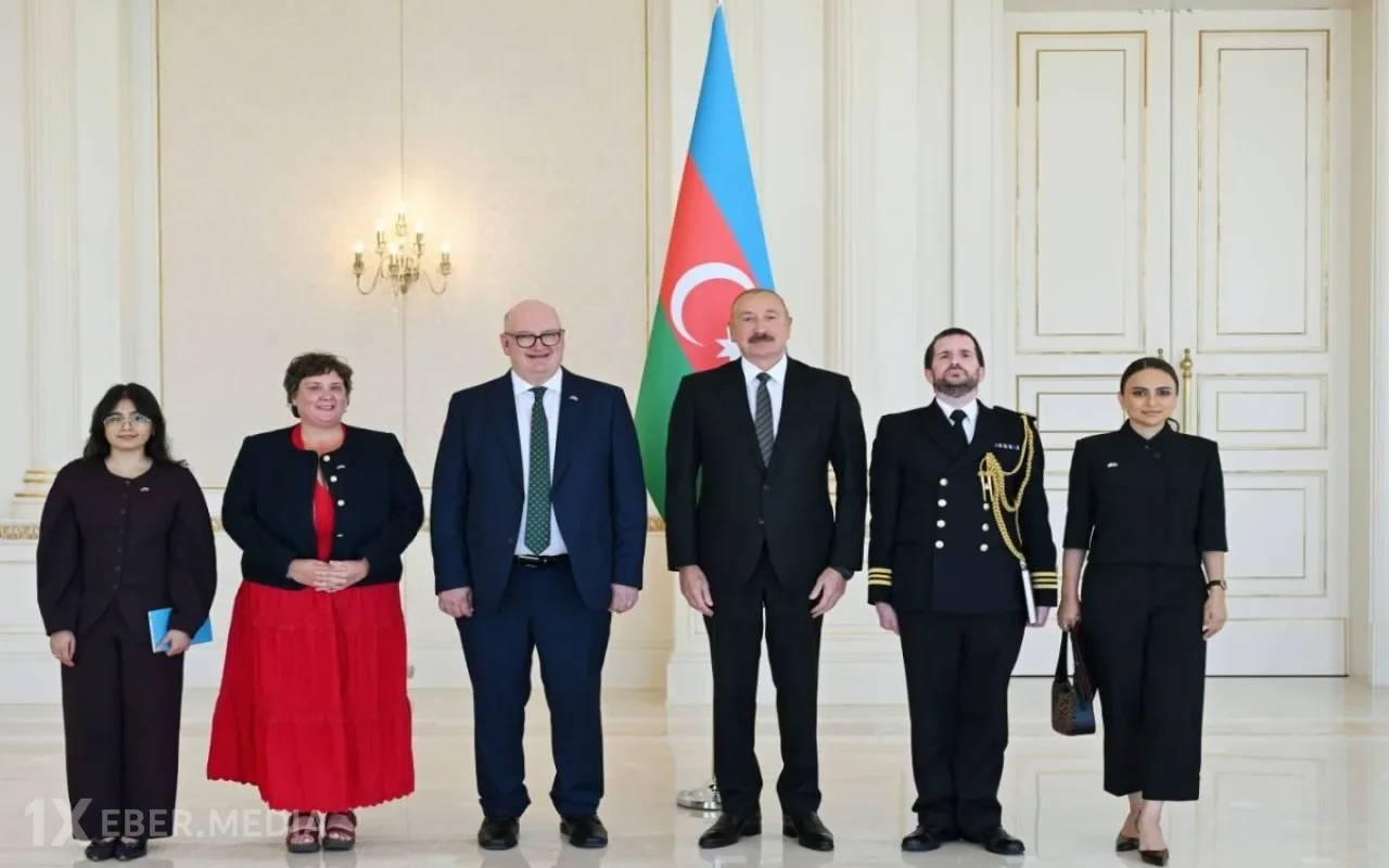 Prezident Dankan Normanın etimadnaməsini qəbul etdi - FOTOLAR