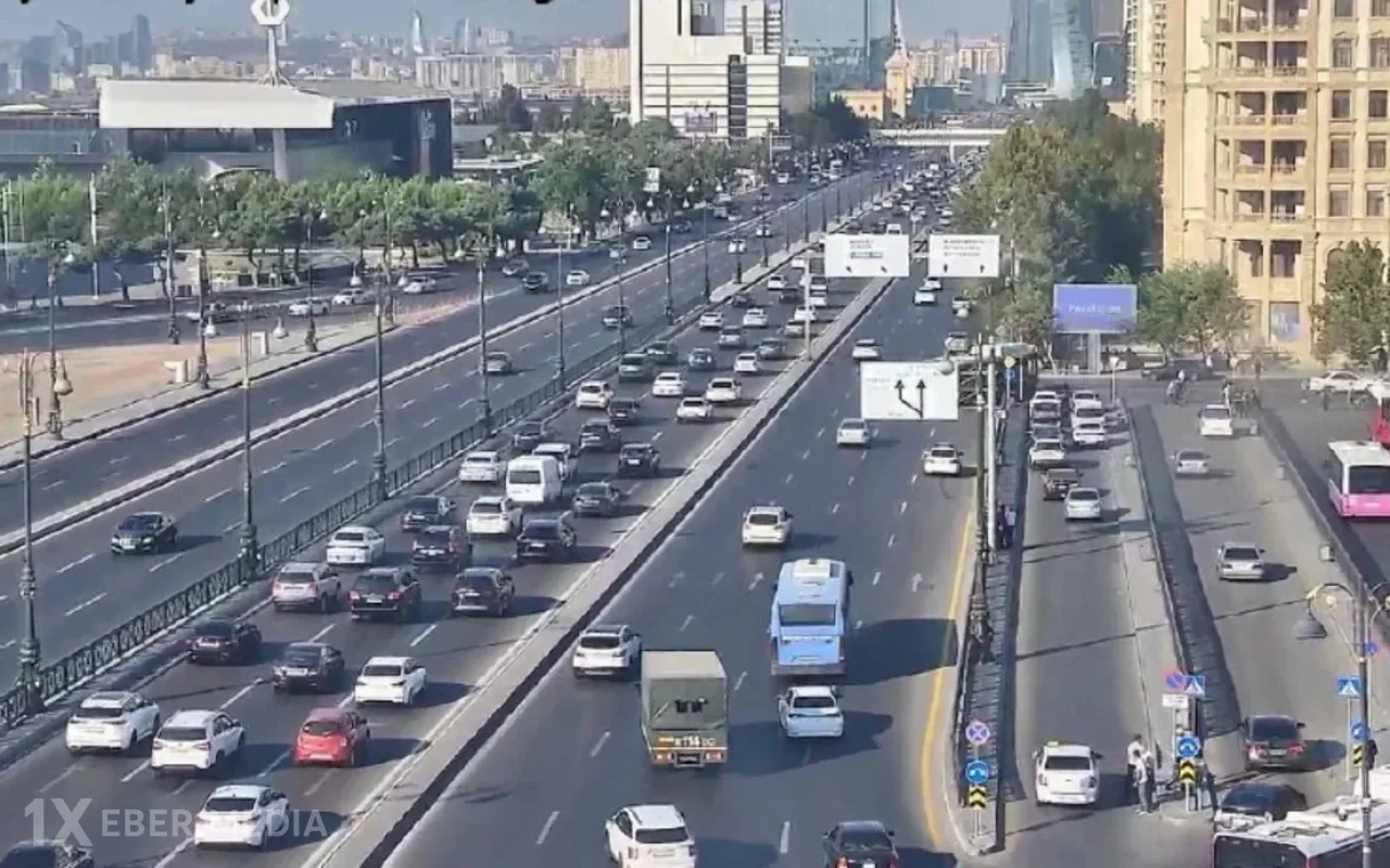 Bakıda tıxac olan yolların SİYAHISI